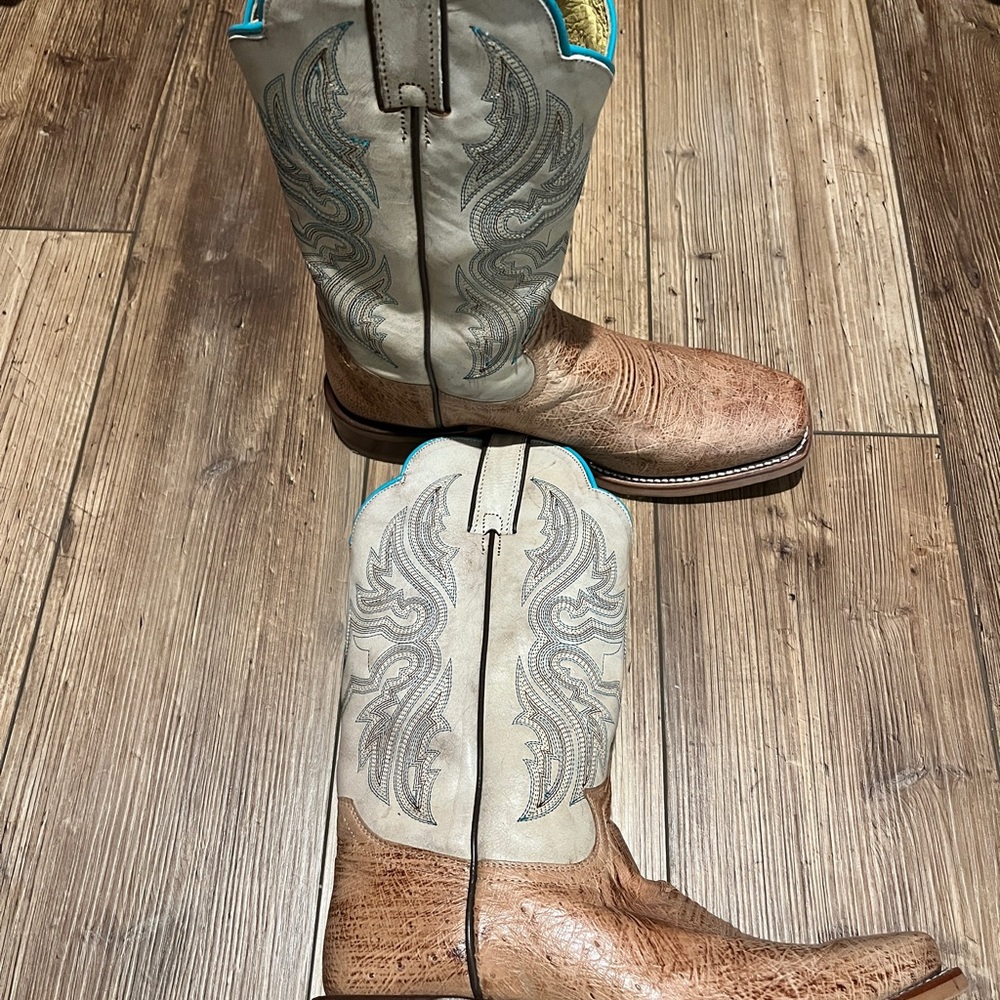 JUSTIN BOOTS WOMENS TAN SMOOTH OSTRICH WESTERN BOOTS SQUARE TOE SIZE 10 LIKE NEW - Picture 2 of 8